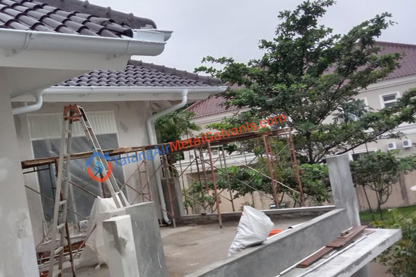 Talang Air Galvanis Yogyakarta: Solusi Drainase Atap Modern, Awet, dan Estetis